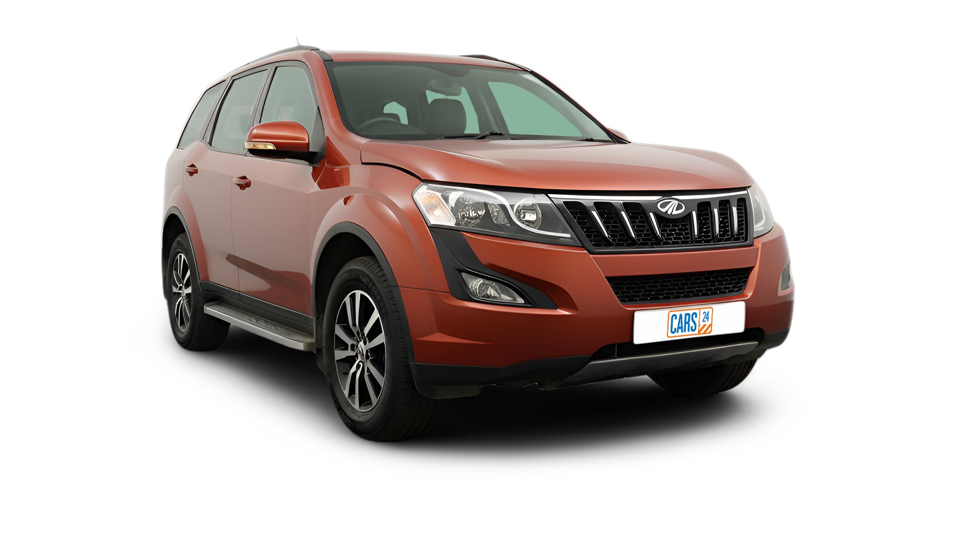 Mahindra XUV500-img
